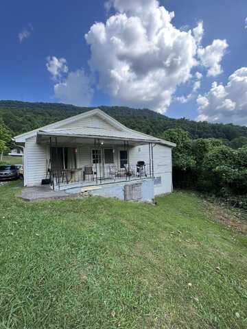 103 Pat Street, Pineville, KY 40977