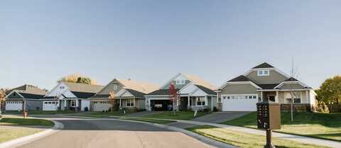 4021 Heath Ln N, Oakdale, MN 55128