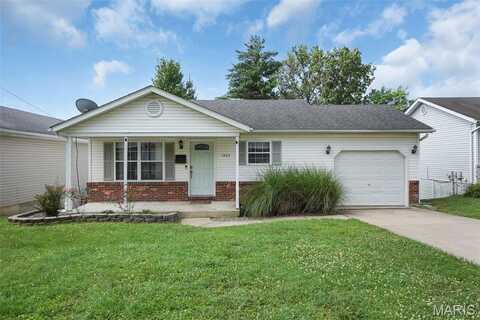 1222 W 8th Street, Washington, MO 63090