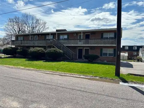 230 N 45th Street, Belleville, IL 62226