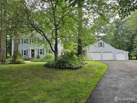 17 Gloucester Court, East Brunswick, NJ 08816