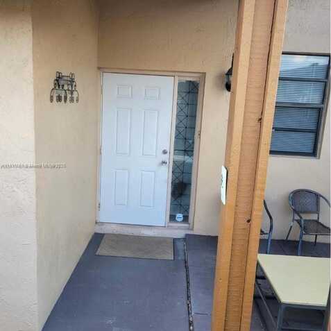 6728 NW 188th Ter, Hialeah, FL 33015