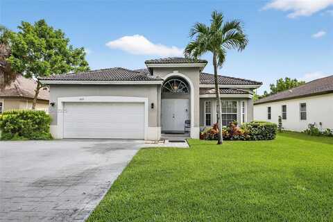 7095 E Tropical Way, Plantation, FL 33317