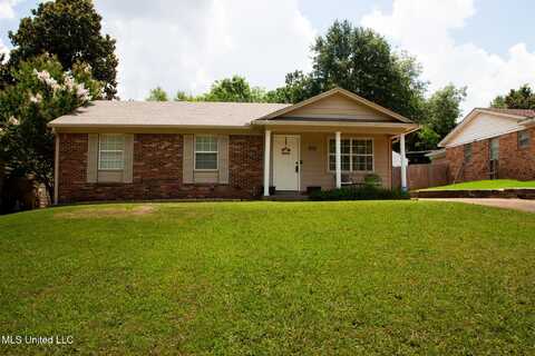 1583 Brookhaven Drive, Southaven, MS 38671