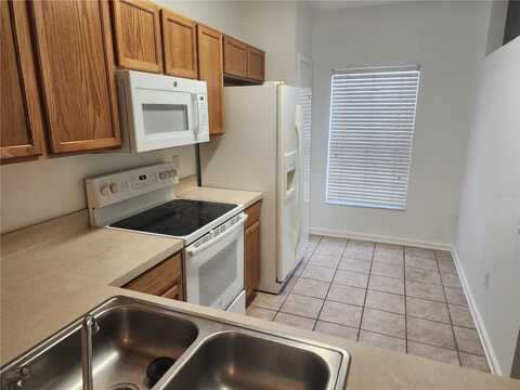 2895 GREENWOOD SPRINGS LOOP, LAKE MARY, FL 32746