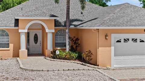 8105 N GRADY AVENUE, TAMPA, FL 33614