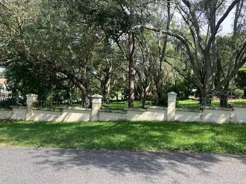 114 W MAGNOLIA AVENUE, HOWEY IN THE HILLS, FL 34737