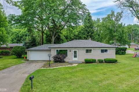 24435 Chelsea, Clinton Township, MI 48036