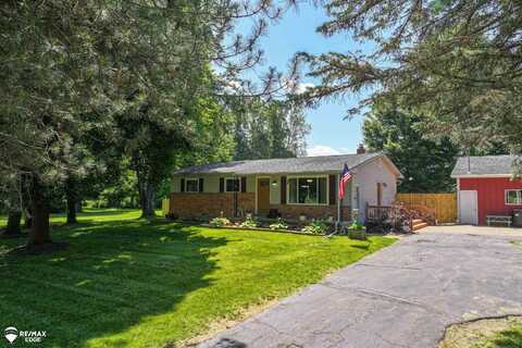 7226 Junction, Frankenmuth, MI 48722