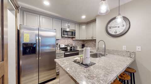 2499 Sierra Nevada Rd. #S-1, Mammoth Lakes, CA 93546