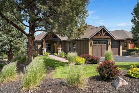 330 Vista Rim Drive, Redmond, OR 97756