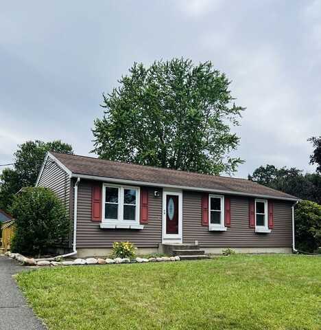 209 Casey Dr, Chicopee, MA 01020