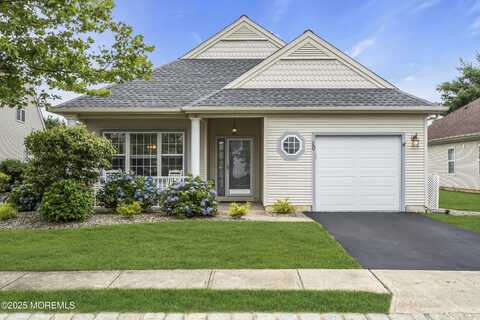 10 Ignatius Drive, Manchester, NJ 08759