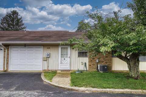 32c Yorkshire Court, Manchester, NJ 08759