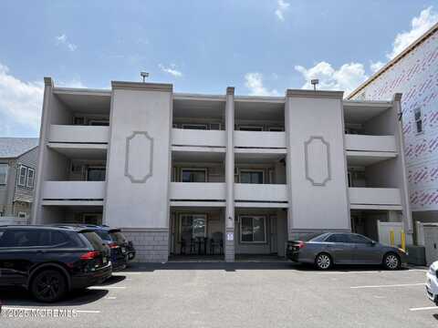 45 Sampson Avenue, Seaside Heights, NJ 08751