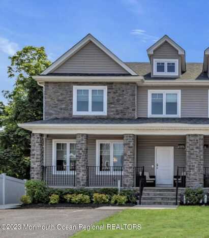 7 Regal Court, Lakewood, NJ 08701