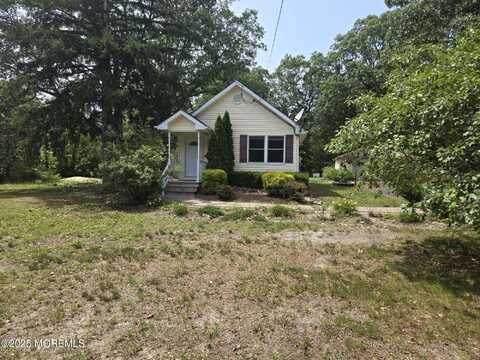 130 Jackson Mills Road, Jackson, NJ 08527