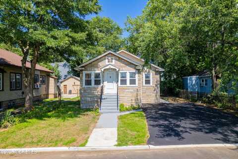 44 Lincoln Court, Keansburg, NJ 07734