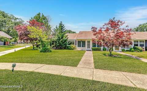 404 Picardy Court, Lakewood, NJ 08701