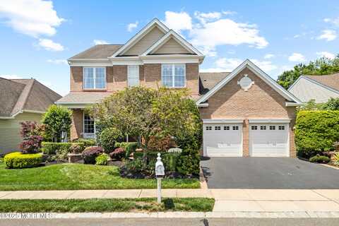 8 Tamarack Road, Monroe, NJ 08831