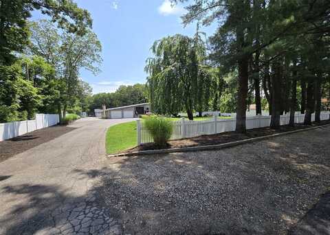 455 Miller Place Road, Miller Place, NY 11764