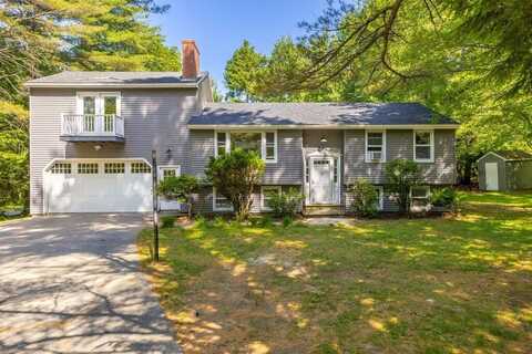 2 Orchard Road, Cumberland, ME 04021