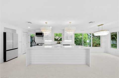 17 Knights Bridge, NAPLES, FL 34112