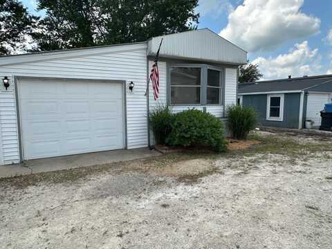 465 S Elm Street, Waterman, IL 60556