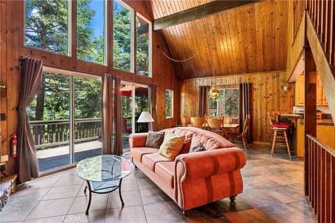279 Old Toll Road, Lake Arrowhead, CA 92317