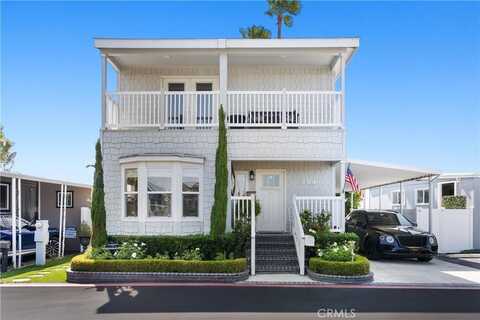 304 Lexington Circle, Newport Beach, CA 92660
