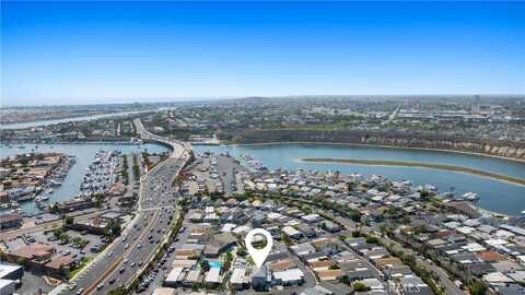 304 Lexington Circle, Newport Beach, CA 92660