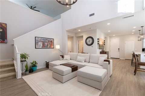 45055 Via Vela, Temecula, CA 92592