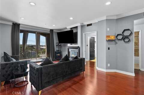 555 Maine Avenue, Long Beach, CA 90802