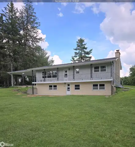 1495 N County Rd 900, Hamilton, IL 62341