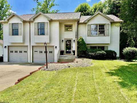 1106 Andrew Drive, Morgantown, WV 26508