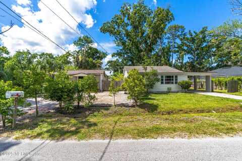 3840 ADIROLF Road, Jacksonville, FL 32207