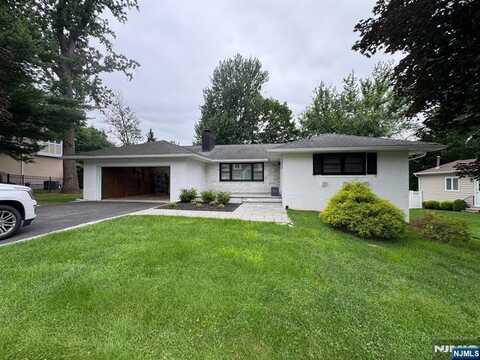 71 Haller Drive, Cedar Grove, NJ 07009