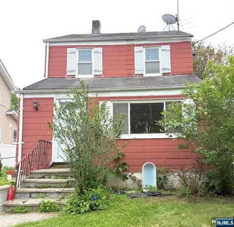648 Martense Avenue, Teaneck, NJ 07666