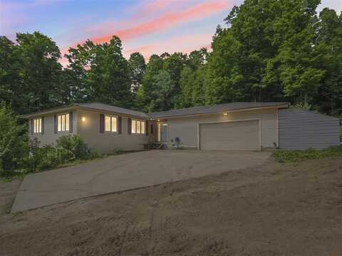 5321 Bergman, East Jordan, MI 49727