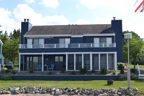 502 Lake Street N, East Jordan, MI 49727