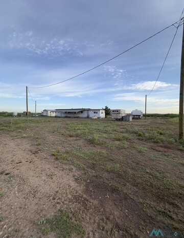 94 Gladys Road, Hagerman, NM 88232
