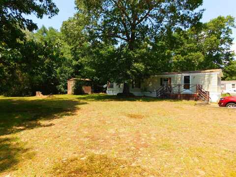 11 Reagan Drive, Rochester, NH 03839