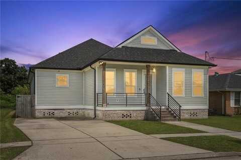 2313 AYCOCK Street, Arabi, LA 70032