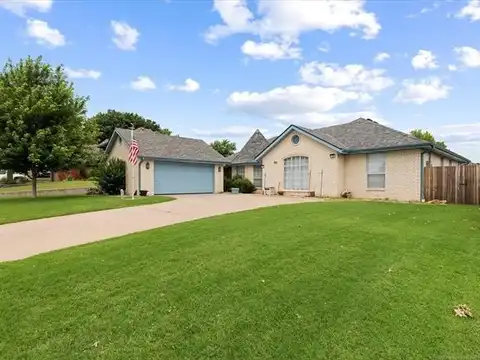 5633 NE Steeper Drive, Bartlesville, OK 74006