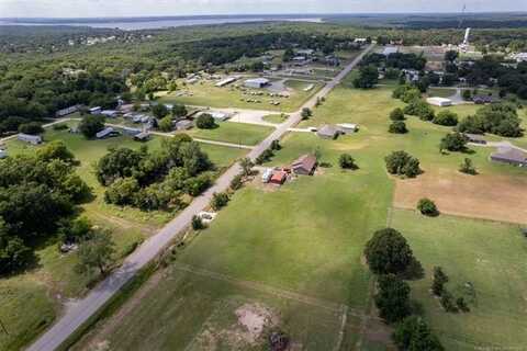 Streetman Road, Mead, OK 73449