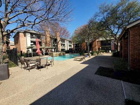 18333 Roehampton Drive, Dallas, TX 75252