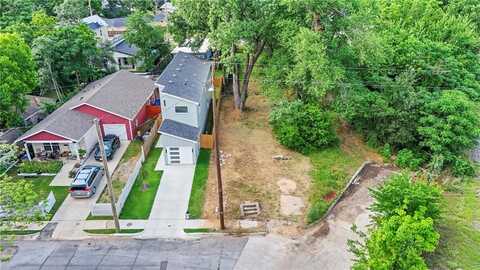 2835 Macon Street, Dallas, TX 75215