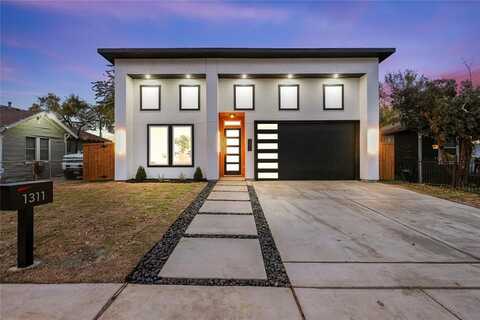 2626 Southland Street, Dallas, TX 75215