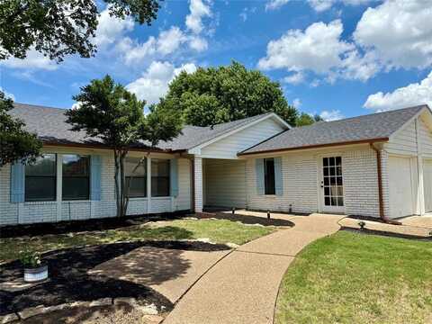 6705 Parkwood Drive, North Richland Hills, TX 76182