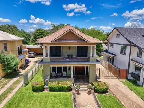 2215 Morrow Avenue, Waco, TX 76707